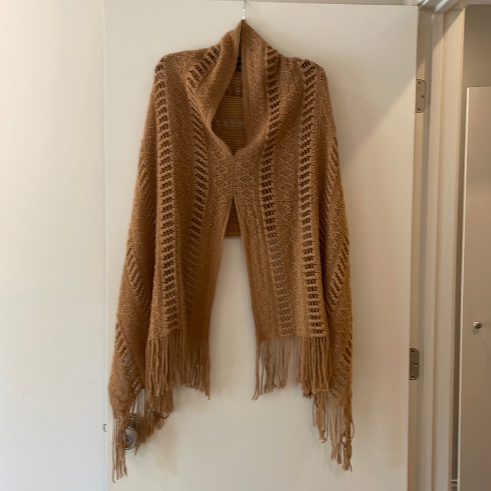 Charlie Paige one size shawl